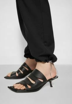 Han Kjøbenhavn CARGO PANTS - Cargo Trousers - Black -Han Kjøbenhavn Shop a0edcf9093dd4718bbba15a8e15f8cd3