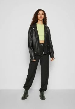 Han Kjøbenhavn CROPPED RACER - Top - Pale Green -Han Kjøbenhavn Shop a463fd2bbb644260807a91005e9a3c16