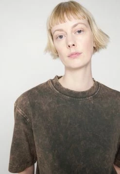 Han Kjøbenhavn DISTRESSED TEE SHORT SLEEVE - Print T-shirt - Black -Han Kjøbenhavn Shop ab8af377bd1f4cfa988f1590e2ffd4e8