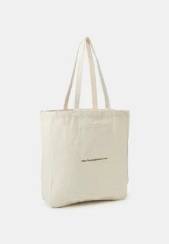 Han Kjøbenhavn Shop -Han Kjøbenhavn Shop b1da3b21646443418de26e44ffe08b80