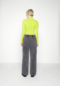 Han Kjøbenhavn PANTS WIDE LEG - Tracksuit Bottoms - Black Acid -Han Kjøbenhavn Shop b73dc25edb2b4bb98a75c6492df76566