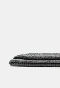 Han Kjøbenhavn DISTRESSED BEANIE UNISEX - Beanie - Grey -Han Kjøbenhavn Shop bb2c4b73d139437b943f175efb3dbe7a