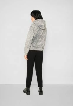 Han Kjøbenhavn DISTRESSED HOODIE - Hoodie - Grey Acid -Han Kjøbenhavn Shop bf240d5164824cd8b3a829b53070d33d