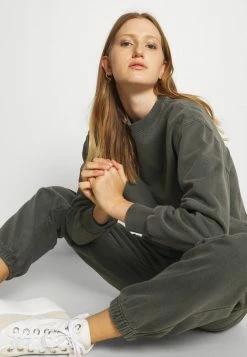 Han Kjøbenhavn PANTS - Tracksuit Bottoms - Dark Grey -Han Kjøbenhavn Shop c72915d3e193417ca8f8fe73cb64325d