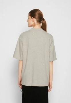 Han Kjøbenhavn DISTRESSED TEE SHORT SLEEVE - Basic T-shirt - Grey Melange -Han Kjøbenhavn Shop d26254a61cbd40a2976aed31bb0358ef