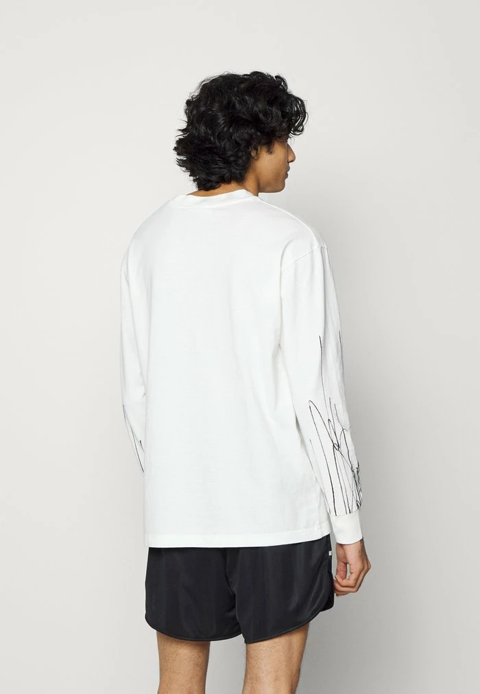BOXY TEE LONG SLEEVE - Long sleeved top - off white Han Kjøbenhavn BOXY TEE LONG SLEEVE - Long Sleeved Top - Off White -Han Kjøbenhavn Shop d60c09257cc34315b3296f46c754c519