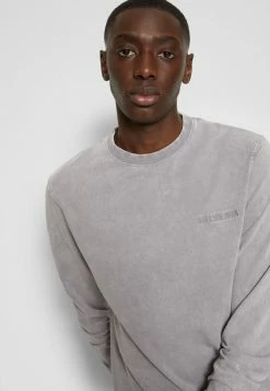 Han Kjøbenhavn CASUAL TEE LONG SLEEVE - Long Sleeved Top - Grey Acid -Han Kjøbenhavn Shop d659ebdde4ff4604816b9c09c5bd1add