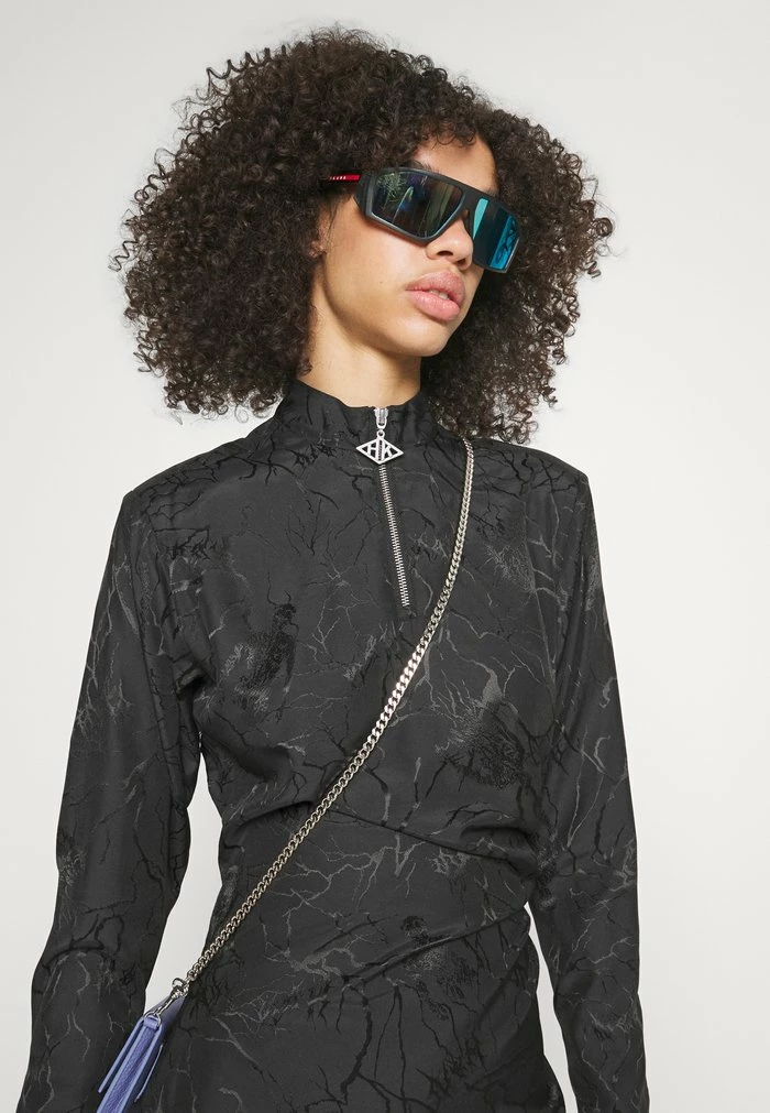 HALF ZIP PLEATED DRESS - Shift dress - black Han Kjøbenhavn HALF ZIP PLEATED DRESS - Shift Dress - Black -Han Kjøbenhavn Shop d7a3bd0bc2f04e1c813ce8aad04f70cf