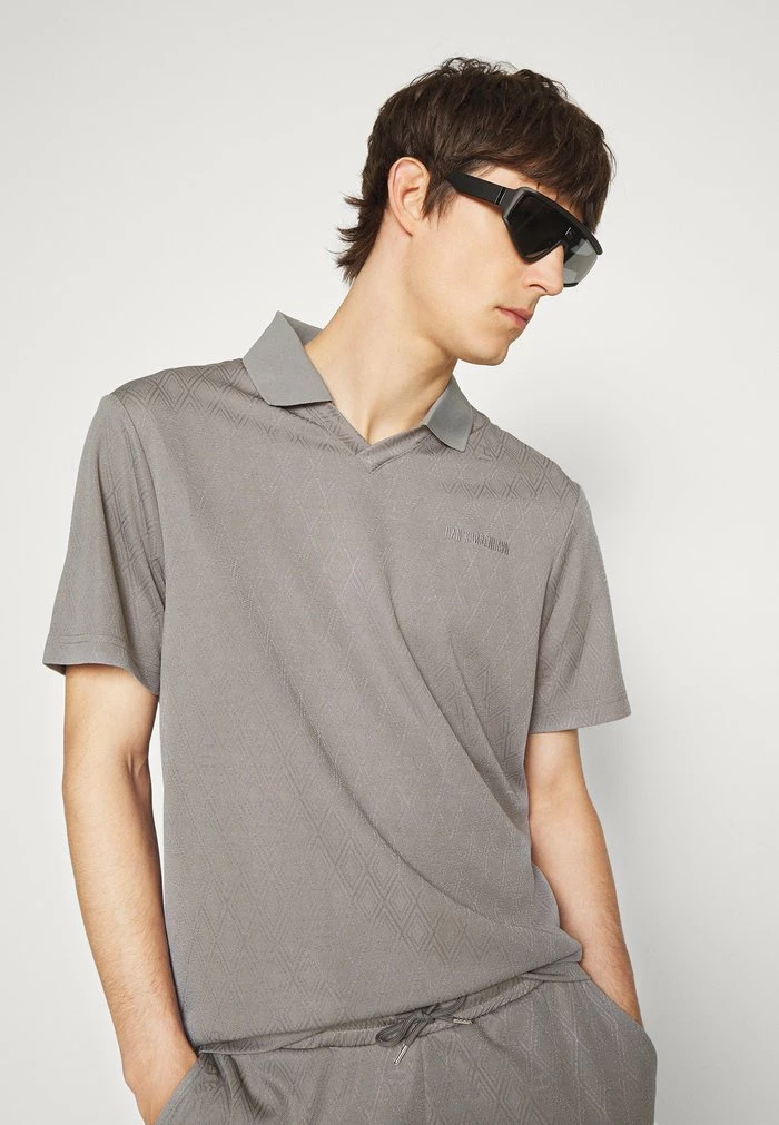 FOOTBALL TEE SHORT SLEEVE - Polo shirt - dark grey Han Kjøbenhavn FOOTBALL TEE SHORT SLEEVE - Polo Shirt - Dark Grey -Han Kjøbenhavn Shop d7fa2d3ffe194536aacef9d734a559cc