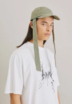 Han Kjøbenhavn ARTWORK BOXY TEE SHORT SLEEVE - Print T-shirt - Off White -Han Kjøbenhavn Shop da33ee77dd5b4fac8dc2d3a3b2091740