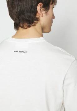 Han Kjøbenhavn ARTWORK TEE SHORT SLEEVE - Print T-shirt - Off White -Han Kjøbenhavn Shop de8aa506fd734bd3a422accb6169f891