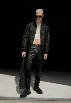 Han Kjøbenhavn JACKET CROPPED - Bomber Jacket - Black