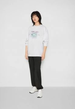 Han Kjøbenhavn BOXY LONG SLEEVE - Long Sleeved Top - Light Grey Galaxy -Han Kjøbenhavn Shop e4c1cb42baa1418eb75da9d3904c10ea