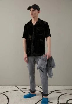 Han Kjøbenhavn SUMMER SHIRT SHORT SLEEVE - Shirt - Black Burnout