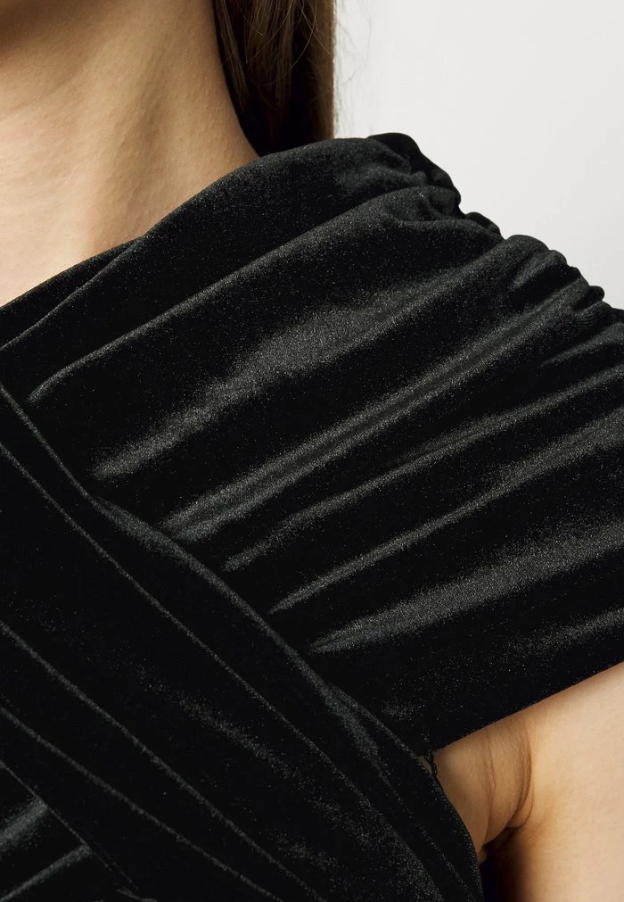 LONG DRAPE DRESS - Occasion wear - black Han Kjøbenhavn LONG DRAPE DRESS - Occasion Wear - Black -Han Kjøbenhavn Shop eae0fcec308d499a93109cee56248a07