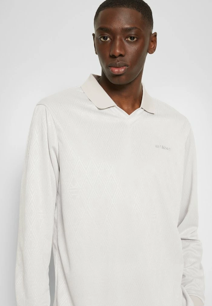 FOOTBALL LONG SLEEVE - Shirt - grey Han Kjøbenhavn FOOTBALL LONG SLEEVE - Shirt - Grey -Han Kjøbenhavn Shop ed5ff1bdd56747b4af7ab6f6ce8963a0