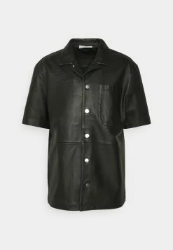 Han Kjøbenhavn Shirt - Black -Han Kjøbenhavn Shop ed79d1b8819549baacea4f53c1fea164
