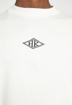Han Kjøbenhavn BOXY TEE SHORT SLEEVE - Basic T-shirt - Off White Diamond -Han Kjøbenhavn Shop ed8748bfea3b468b84ffd604eff7c39c