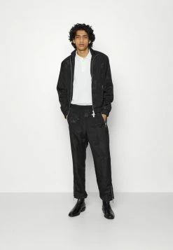 Han Kjøbenhavn TRACK PANTS - Trousers - Black -Han Kjøbenhavn Shop ee78ab109dd648da9a6ef0b3613696ee