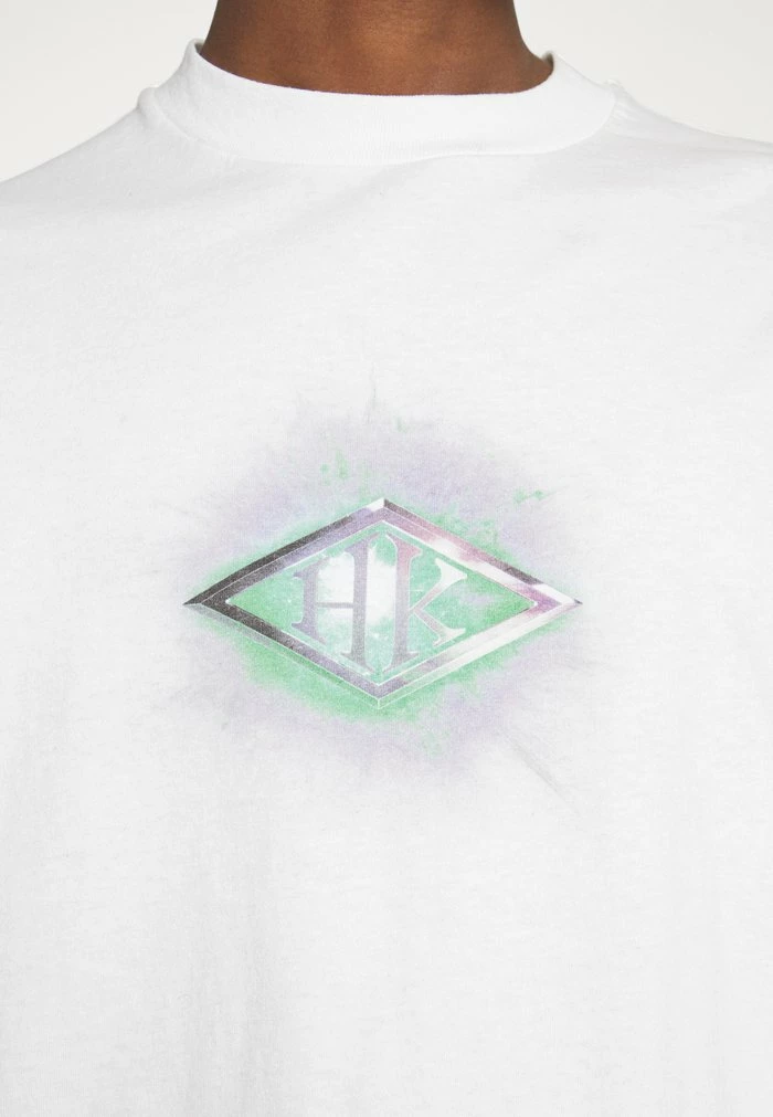 BOXY TEE SHORT SLEEVE - Print T-shirt - off white galaxy Han Kjøbenhavn BOXY TEE SHORT SLEEVE - Print T-shirt - Off White Galaxy -Han Kjøbenhavn Shop f09254c0dae7499492f7d995833b0f4e