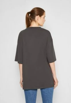 Han Kjøbenhavn BOYFRIEND TEE - Print T-shirt - Faded Black -Han Kjøbenhavn Shop f2fd47e90c8f4da1af28b986b6211c32