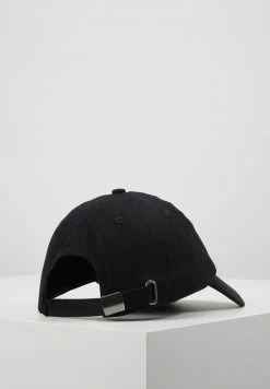 Han Kjøbenhavn Cap - Black -Han Kjøbenhavn Shop f5af60394c904597b28bed6fdae17f66