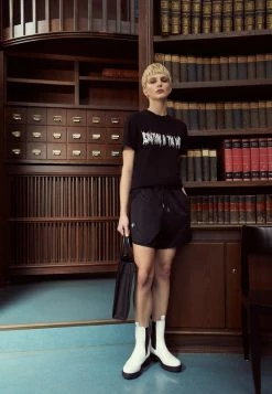 Han Kjøbenhavn SPORT - Shorts - Black 3 Han Kjøbenhavn SPORT - Shorts - Black -Han Kjøbenhavn Shop f8a8e011eeb143a086b48a9d54805c73