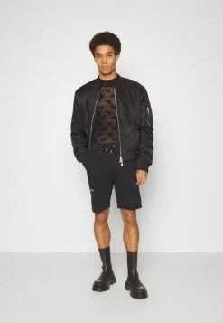 Han Kjøbenhavn Shop -Han Kjøbenhavn Shop fc3fdee6081e4718849e3fb7fc07ac53