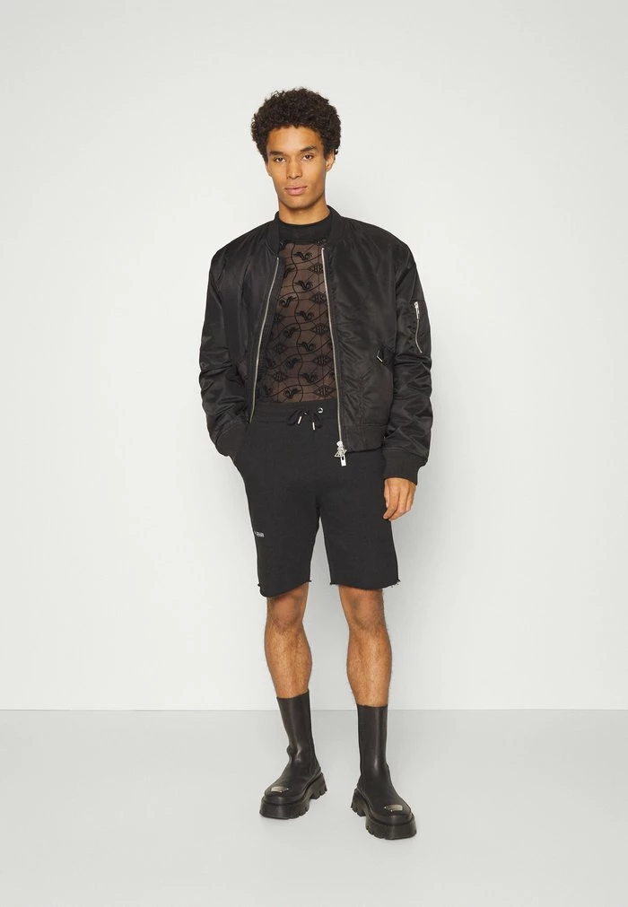 MONOGRAM TURTLENECK LONG SLEEVE - Long sleeved top - black Han Kjøbenhavn MONOGRAM TURTLENECK LONG SLEEVE - Long Sleeved Top - Black -Han Kjøbenhavn Shop fc3fdee6081e4718849e3fb7fc07ac53