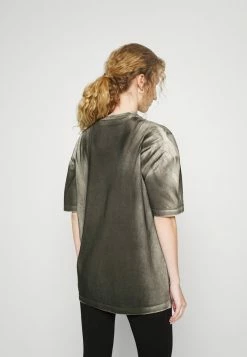 Han Kjøbenhavn BOYFRIEND SHORT SLEEVE - Print T-shirt - Black -Han Kjøbenhavn Shop fc42864156e64015a8dab42b1440dd15